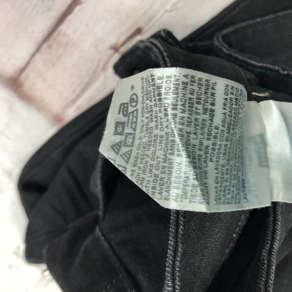 Levi's Women Skinny Curve ID Thigh High Zipper Jeans Size 28x32 Denim M059 -18 - Picture 10 of 16